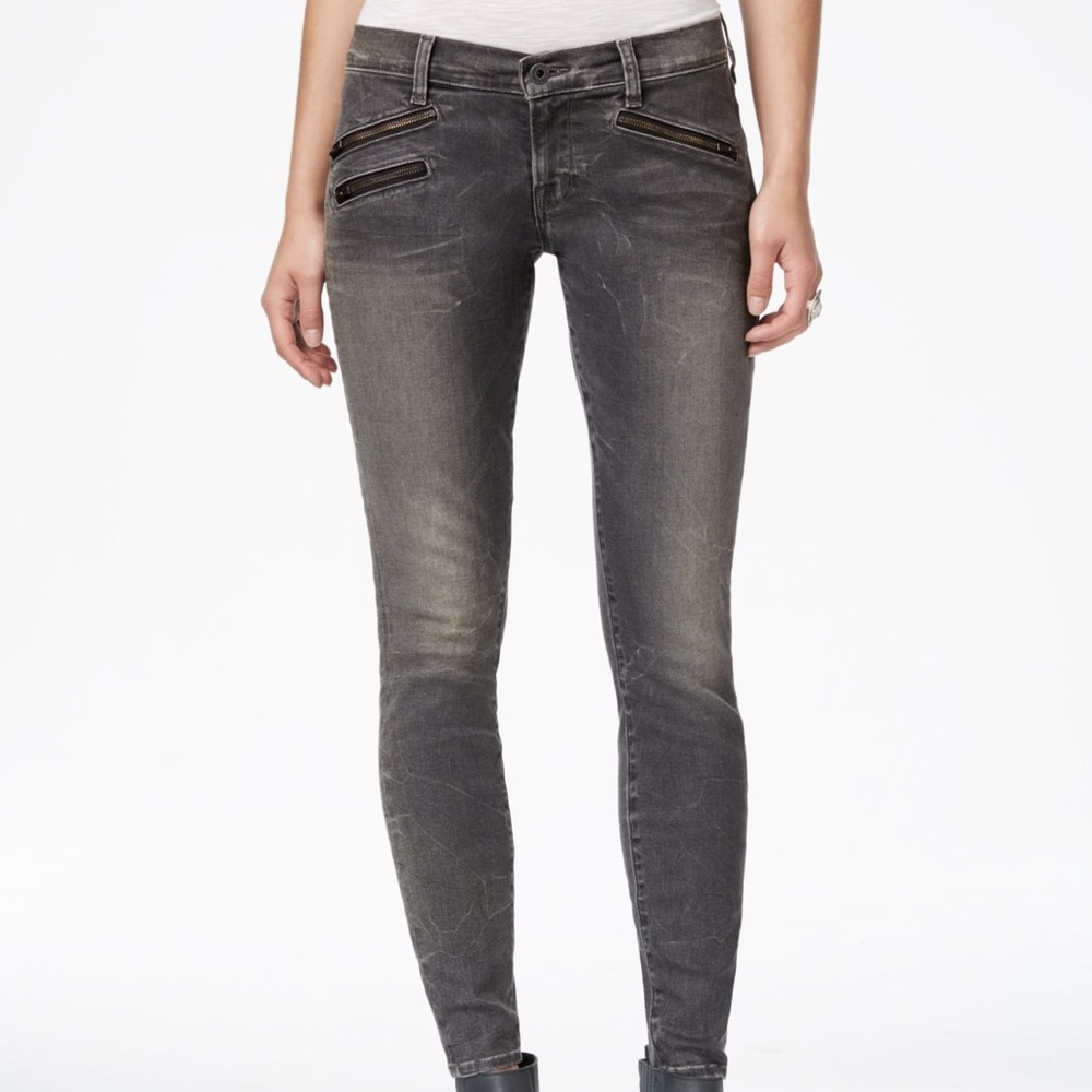 Lucky Brand Charlie Skinny Jeans NWT!